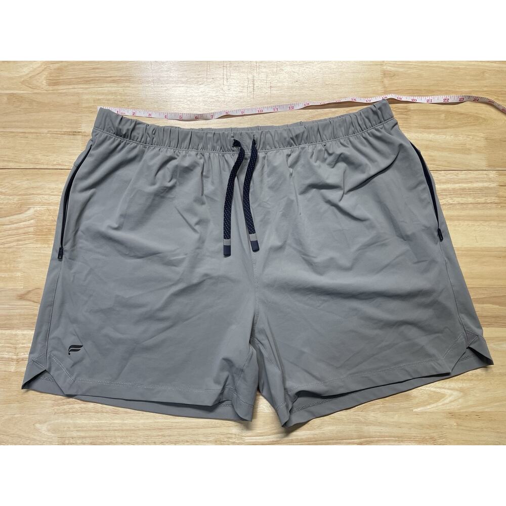 Fabletics Men’s Silver Gray 5in Inseam Running Athletic Shorts XXL